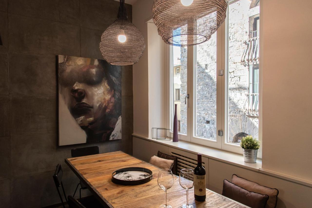 Ponte Vecchio Luxury And Stylish Apartment Florens Exteriör bild